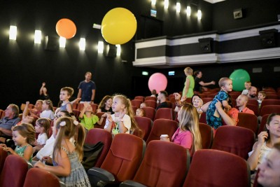 Rozmarzone poranki- "Felek i Tola ratują las"