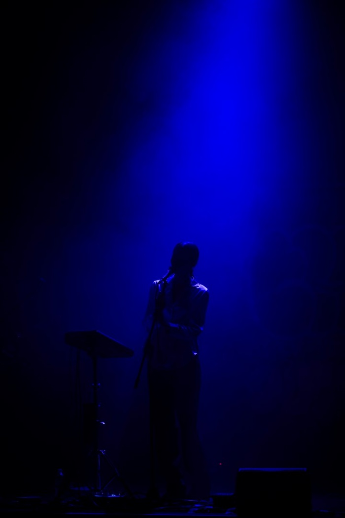 Koncert: Daria ze Śląska - Na scenie śpiewająca Daria ze Śląska